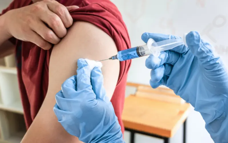 b12-injection-Vs-pills