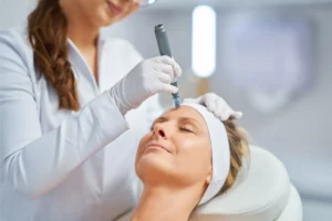 Microneedling vs Botox
